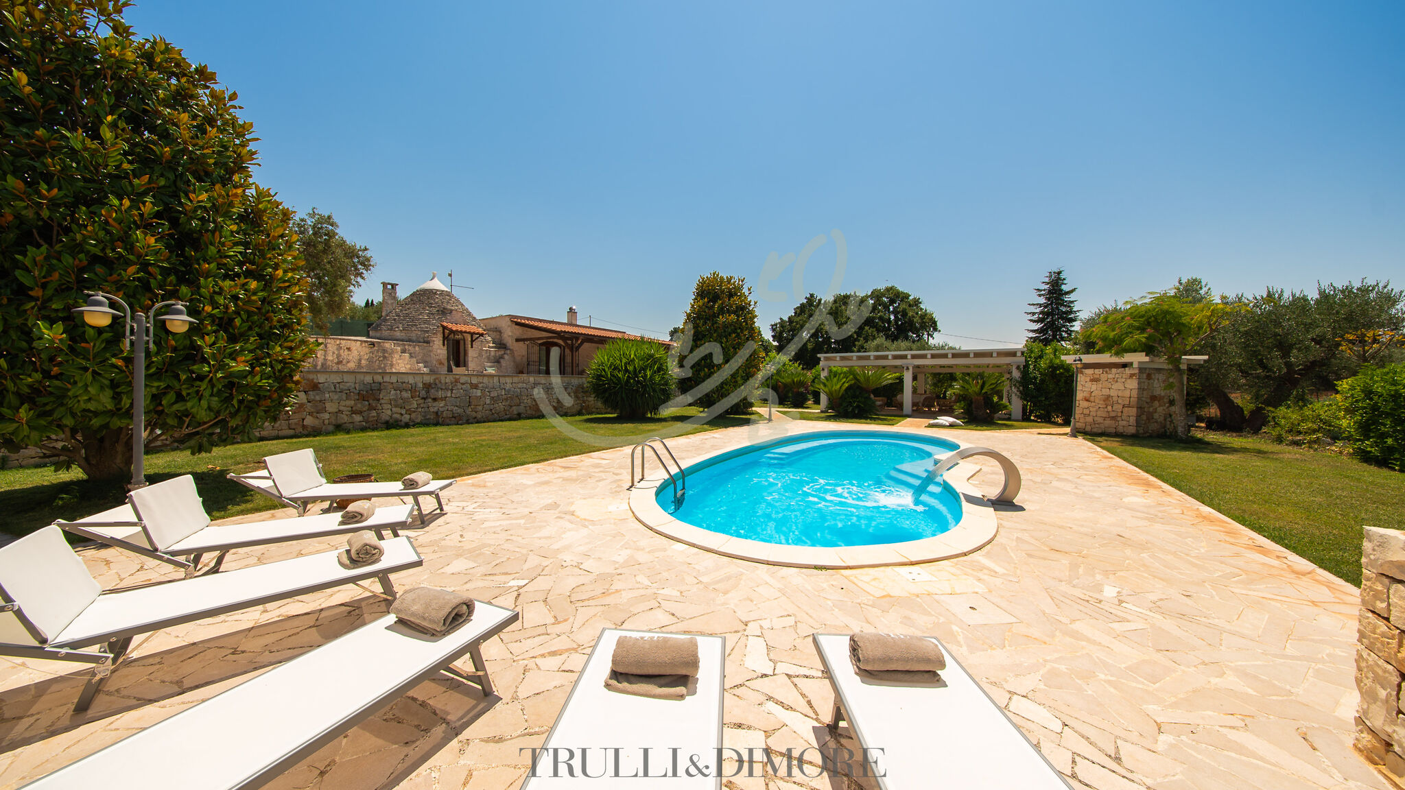 Trulli e Dimore Property Management Castellana Grotte TD Villa Luna Trulli with Large Pool