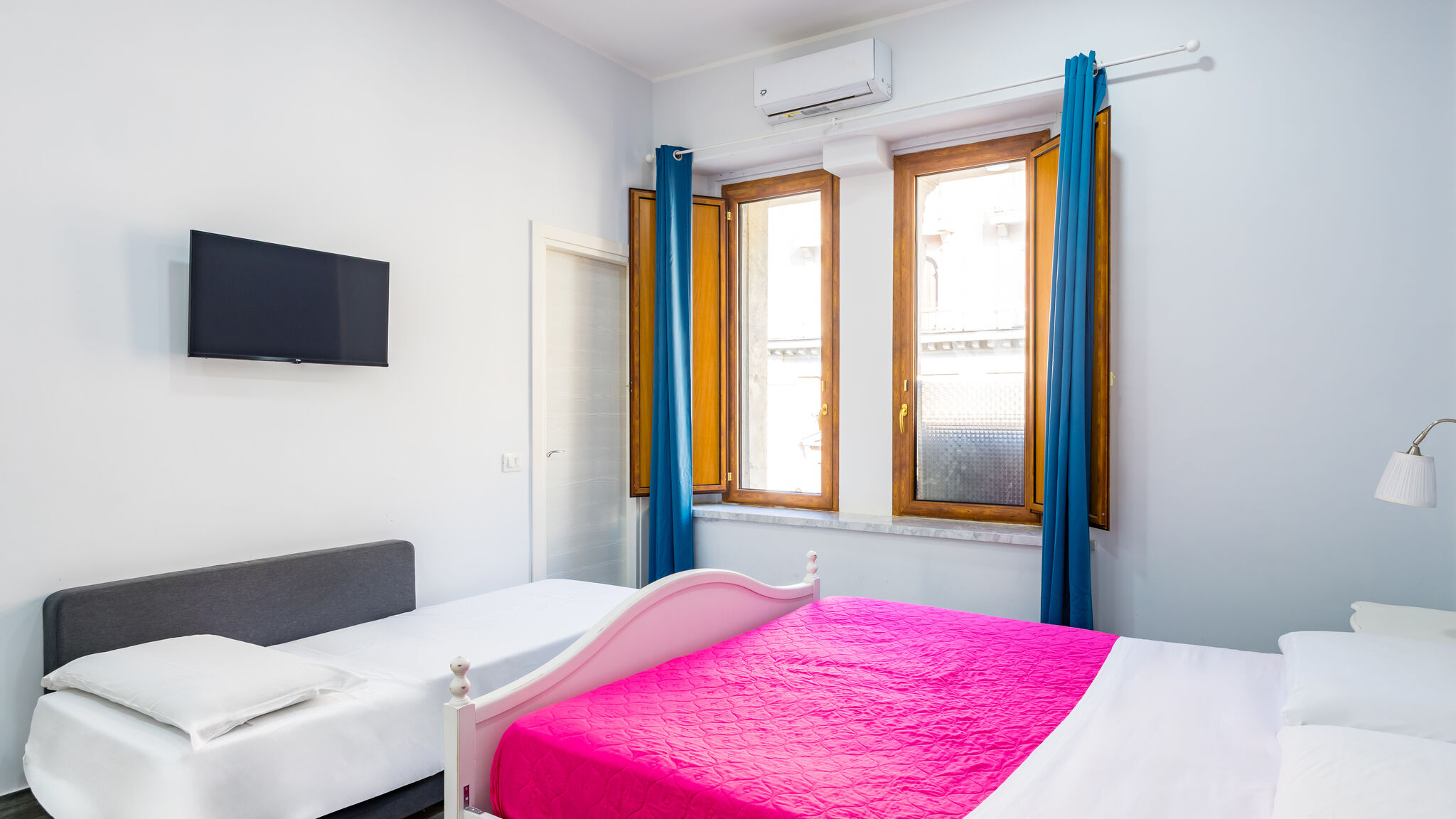 Napoliapartments.it (per Apt commercializzati) Napoli Agorà Borsa - Plebiscito