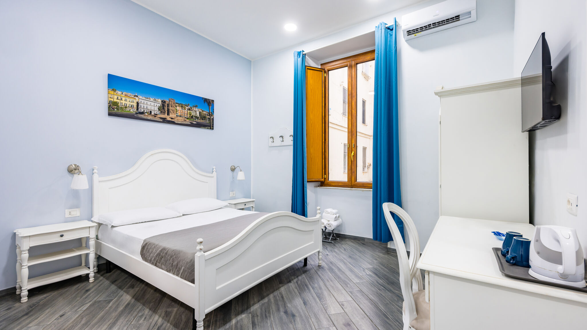 Napoliapartments.it (per Apt commercializzati) Napoli Agorà Borsa - Repubblica 