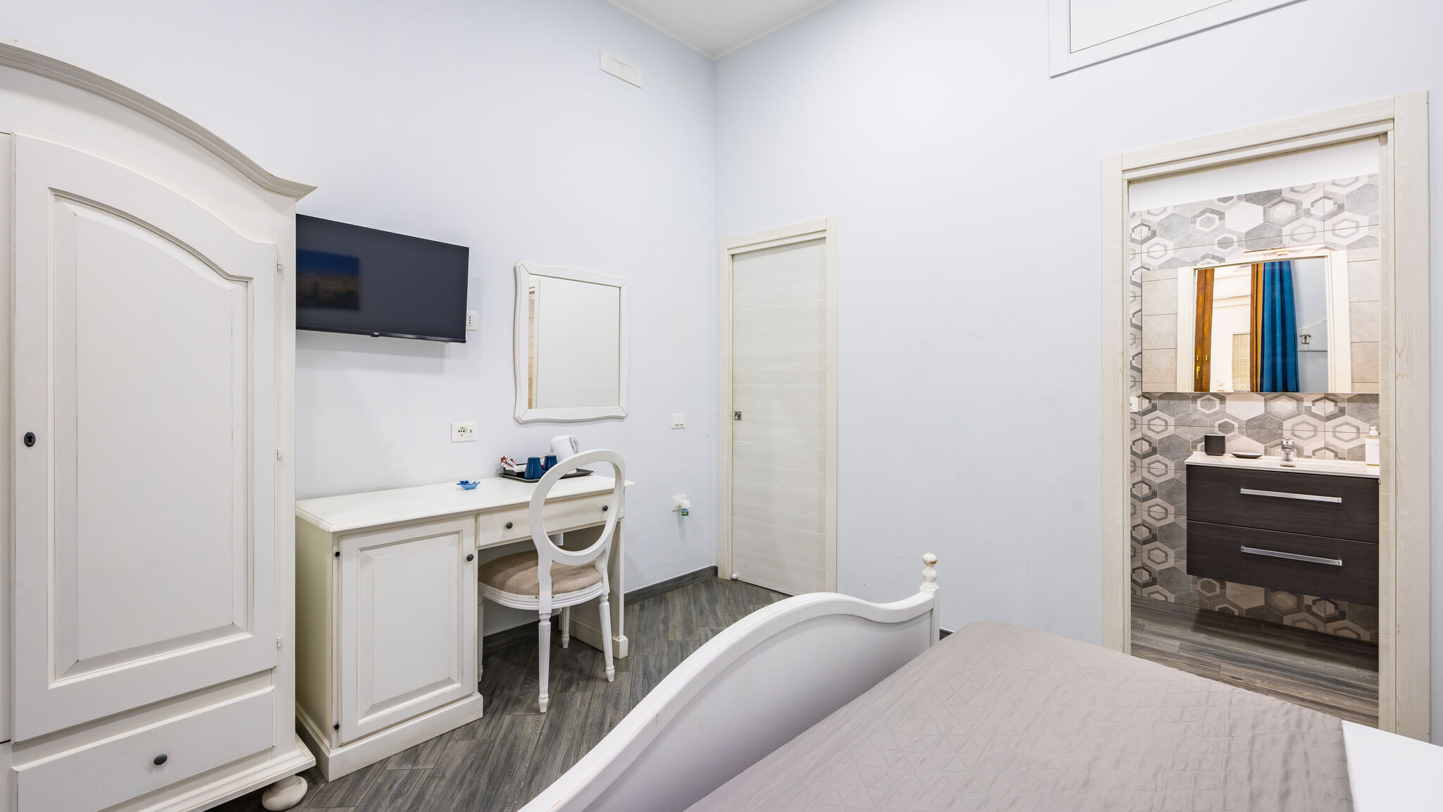 Napoliapartments.it (per Apt commercializzati) Napoli Agorà Borsa - Repubblica 