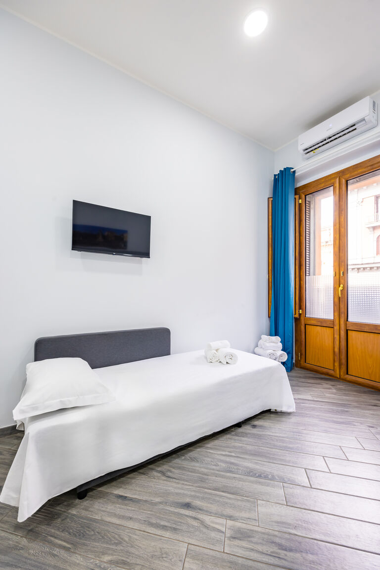 Napoliapartments.it (per Apt commercializzati) Napoli Agorà Borsa - Vittoria