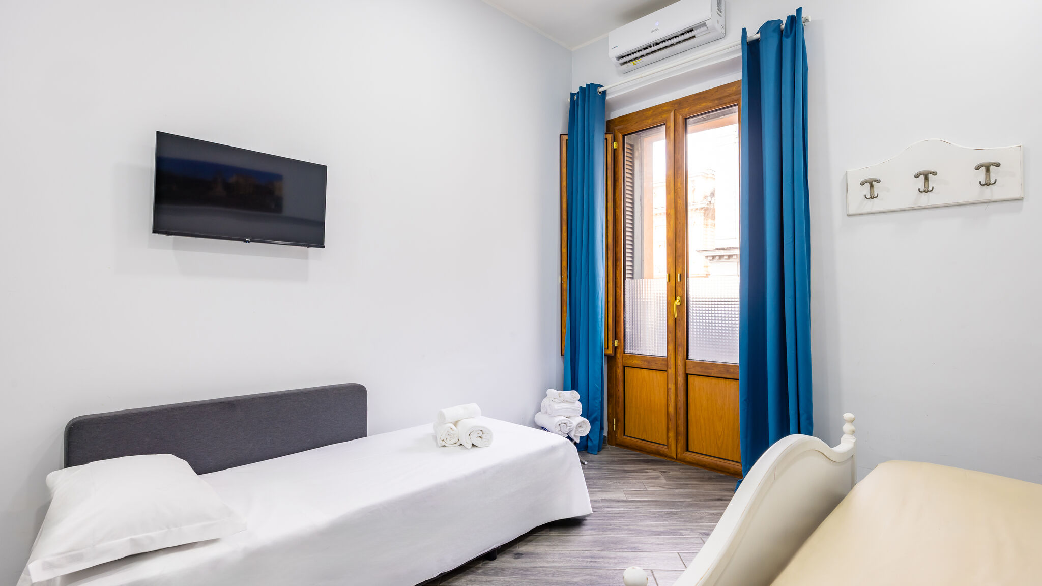 Napoliapartments.it (per Apt commercializzati) Napoli Agorà Borsa - Vittoria
