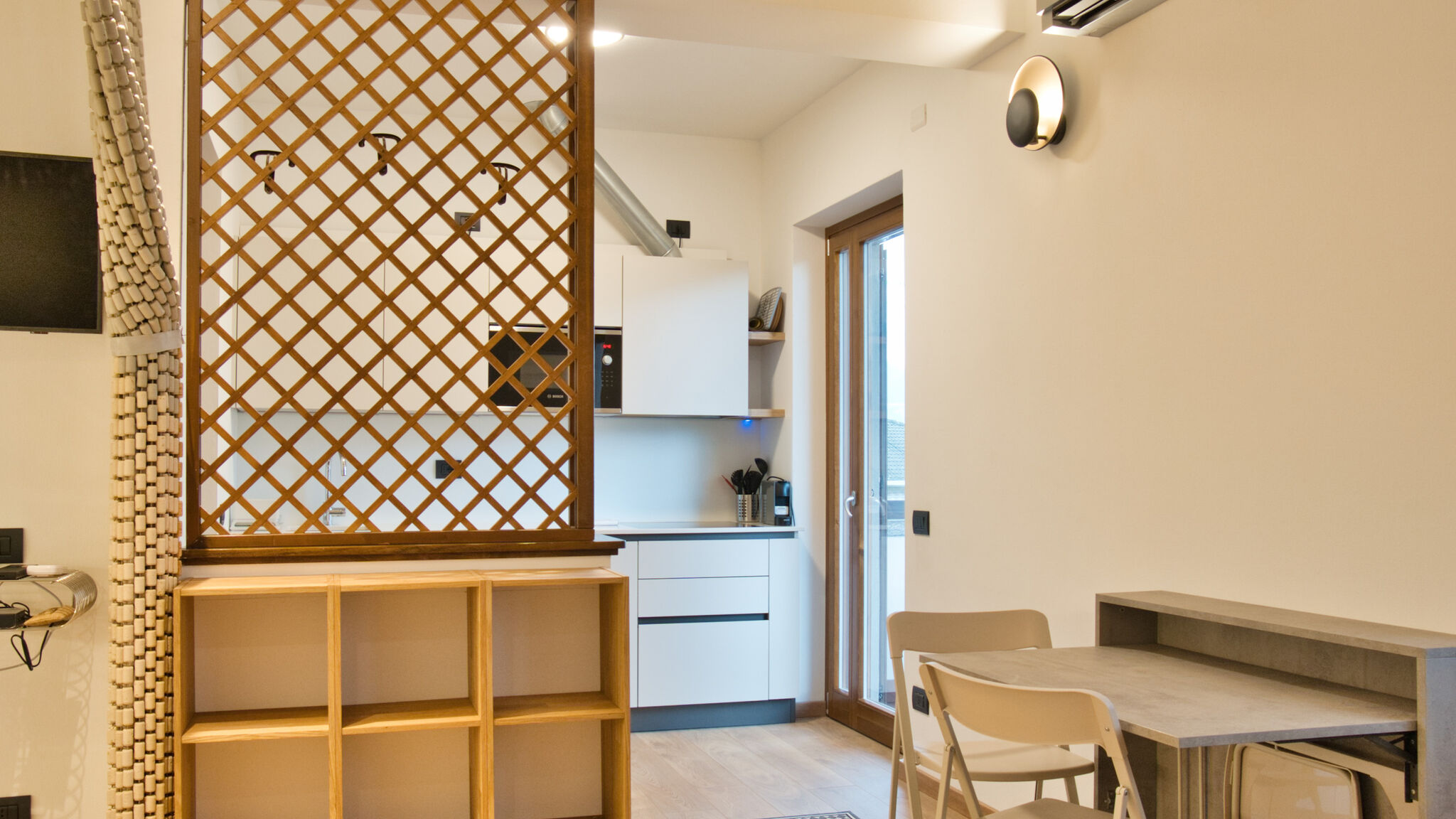 Italianway Domaso Studio Leon Lakeview