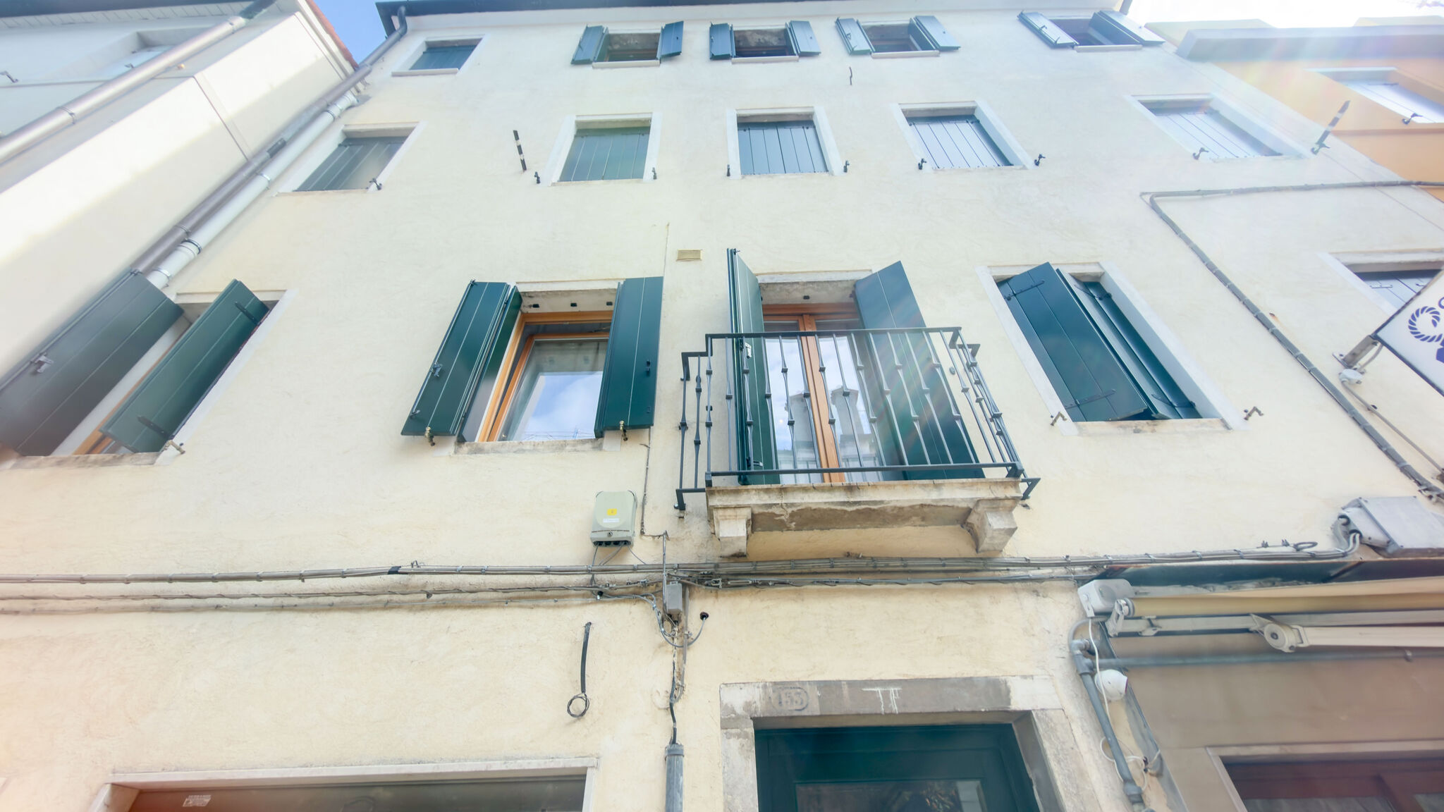 Italianway Chioggia Velvet Suite by Ca-Sa Check