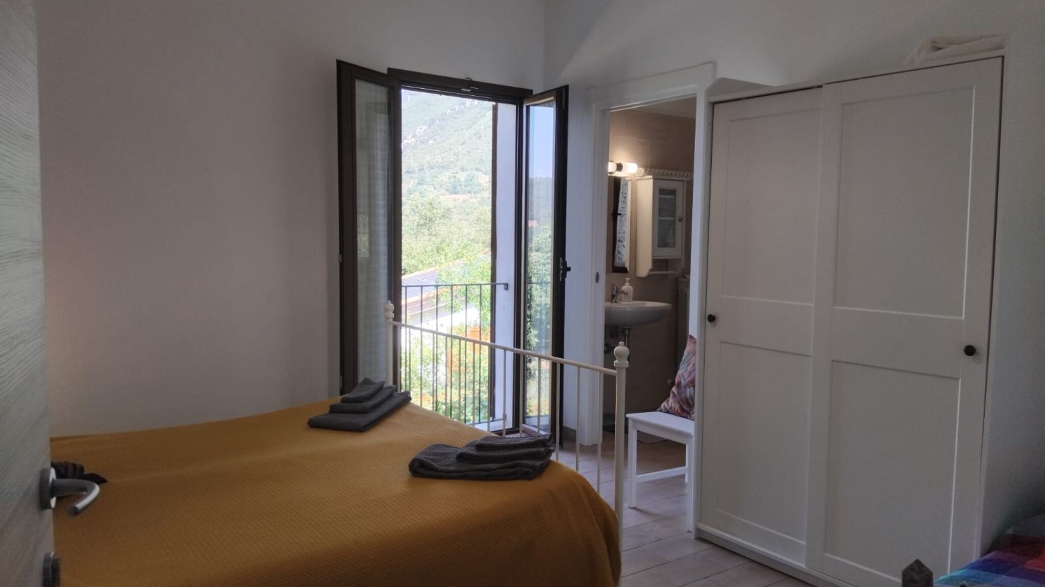 Italianway Ferentillo Countryhouse Verdenera Camera Le Rose