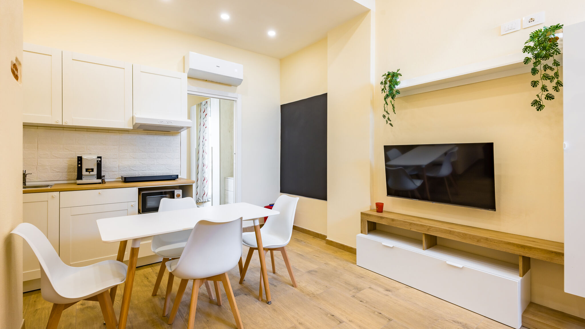 Italianway Napoli Poggioreale Smart Living
