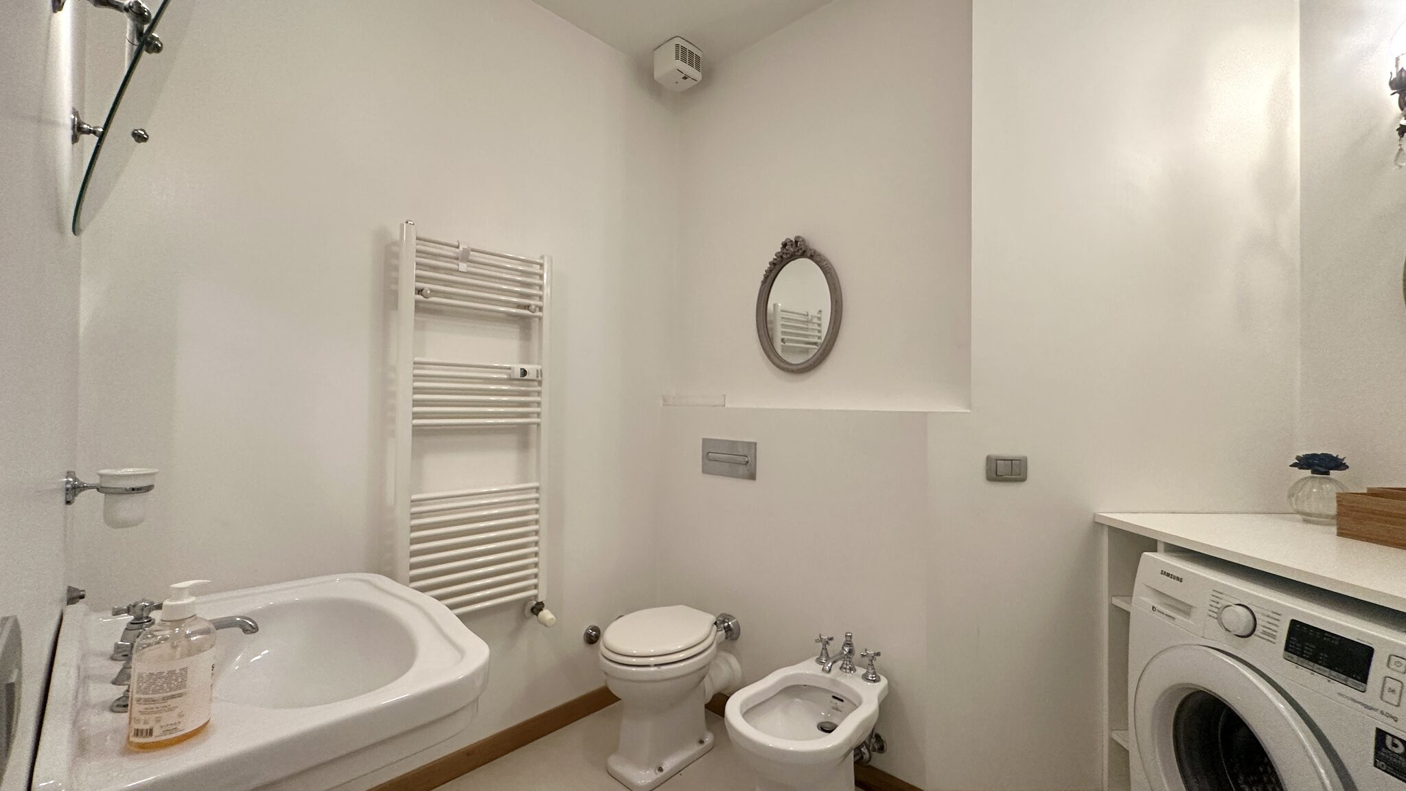 Italianway Milano Elegante Trilocale Dateo