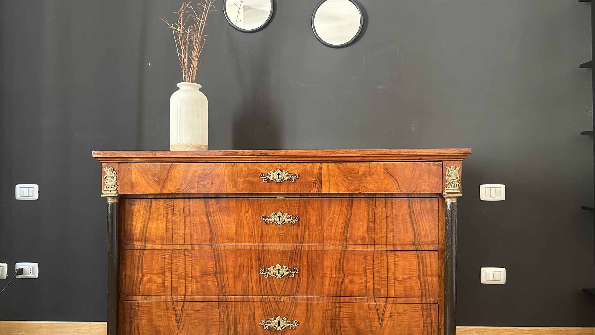 Italianway Milano Elegante Trilocale Dateo