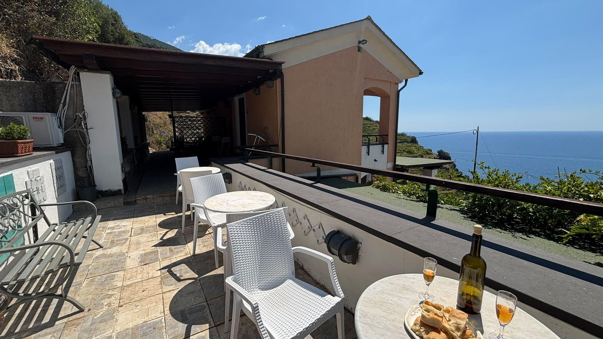 Italianway Monterosso al Mare Villa Serra - amazing sea view, AC and parking