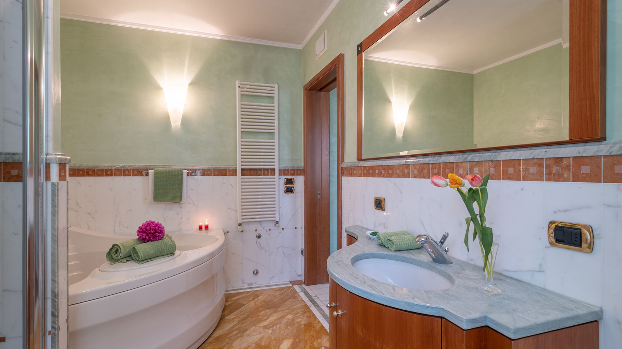 Italianway Montecarlo Villa Gabri 8