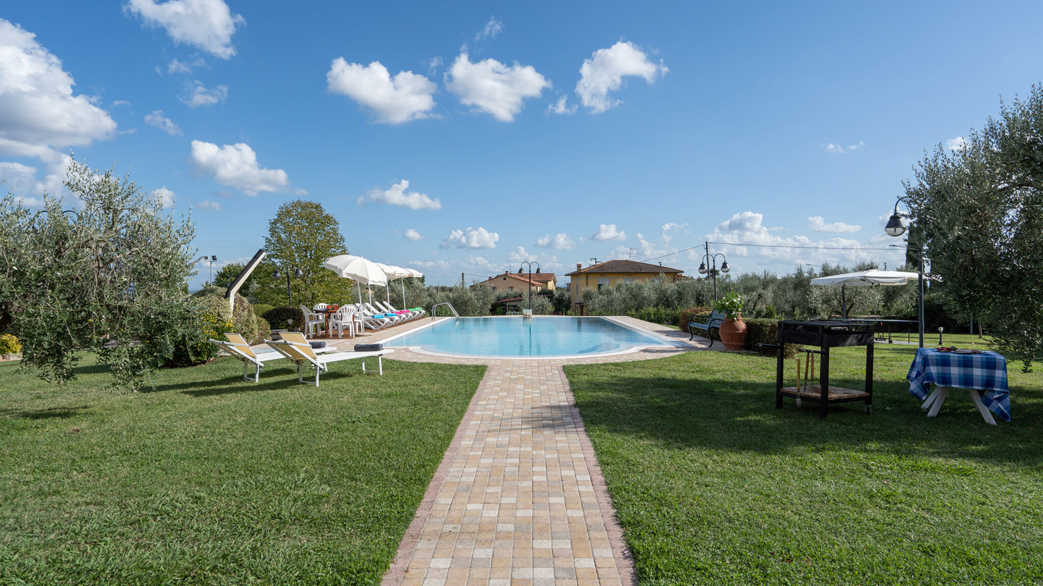 Italianway Montecarlo Villa Gabri 8