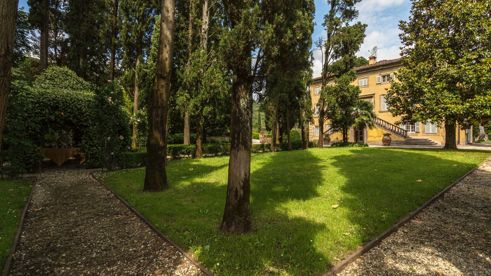 Italianway Capannori Villa Lenuccia by Elite Villas