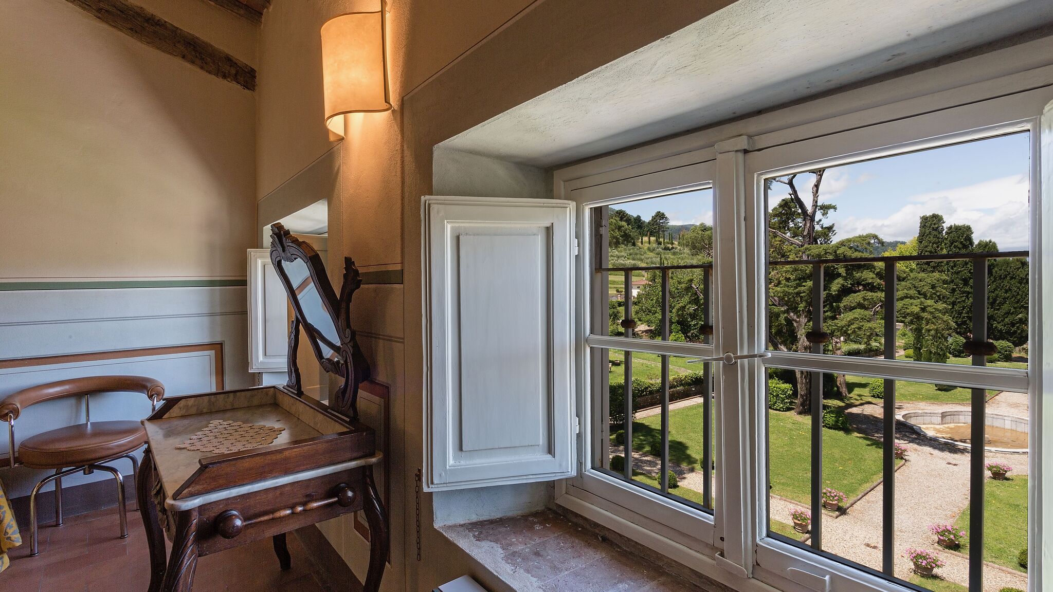 Italianway Capannori Villa Lenuccia by Elite Villas