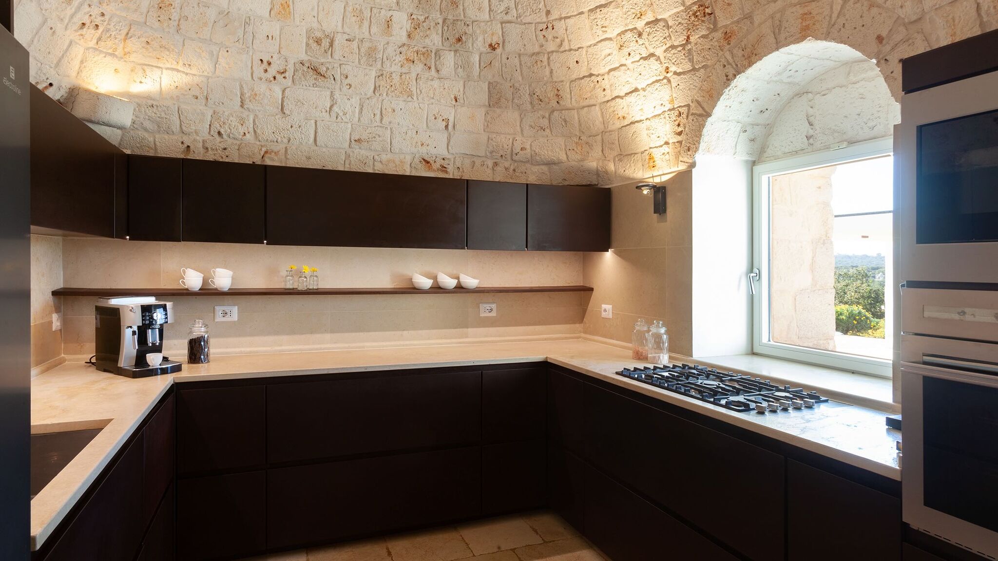 Italianway Ceglie Messapica Trullo Alloro by Elite Villas