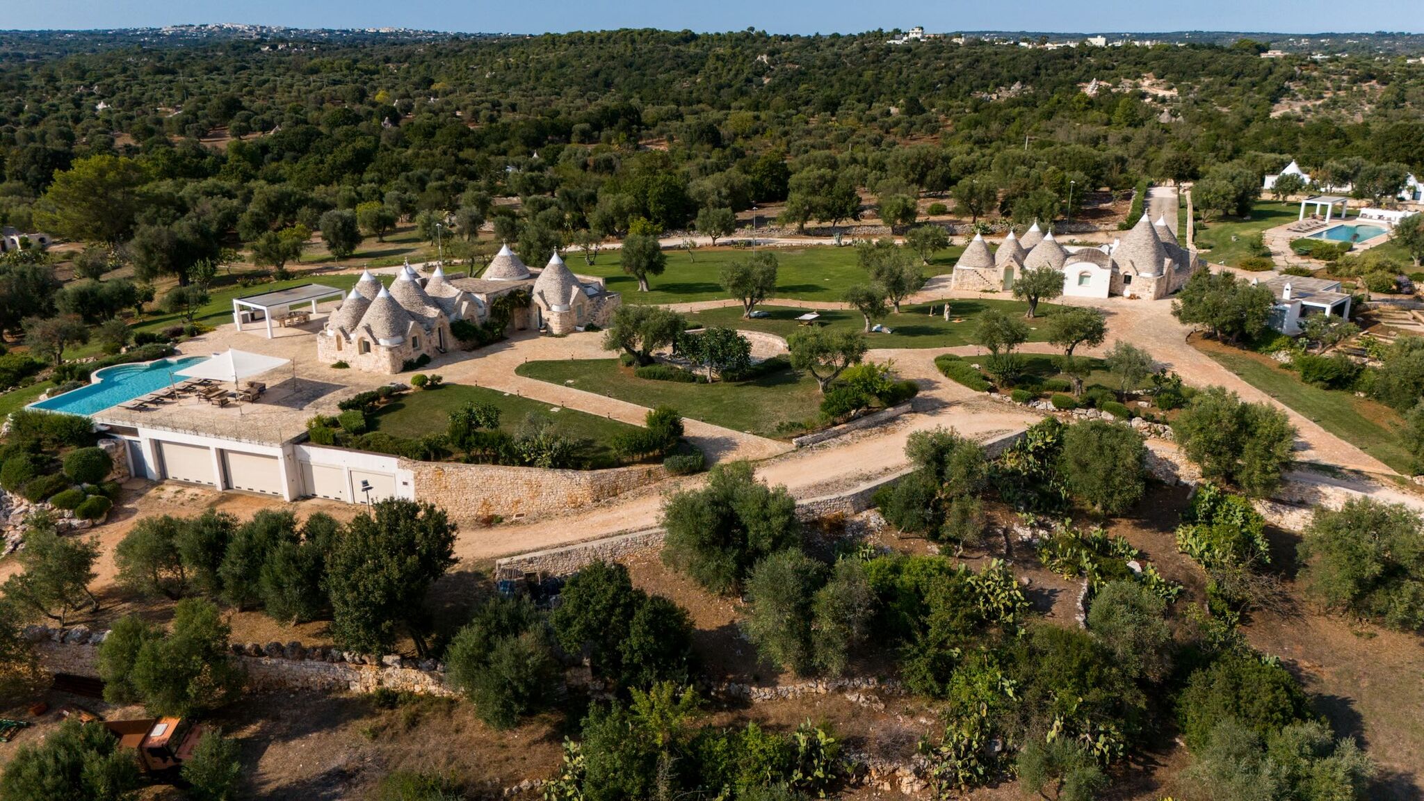 Italianway Ceglie Messapica Trullo Alloro by Elite Villas