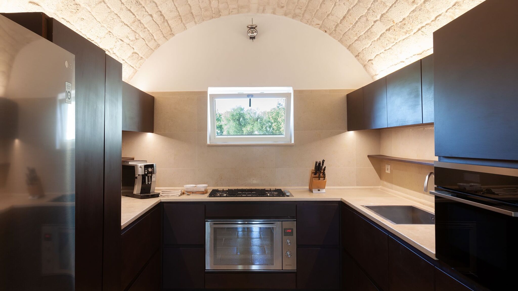 Italianway Ceglie Messapica Trullo Alloro by Elite Villas