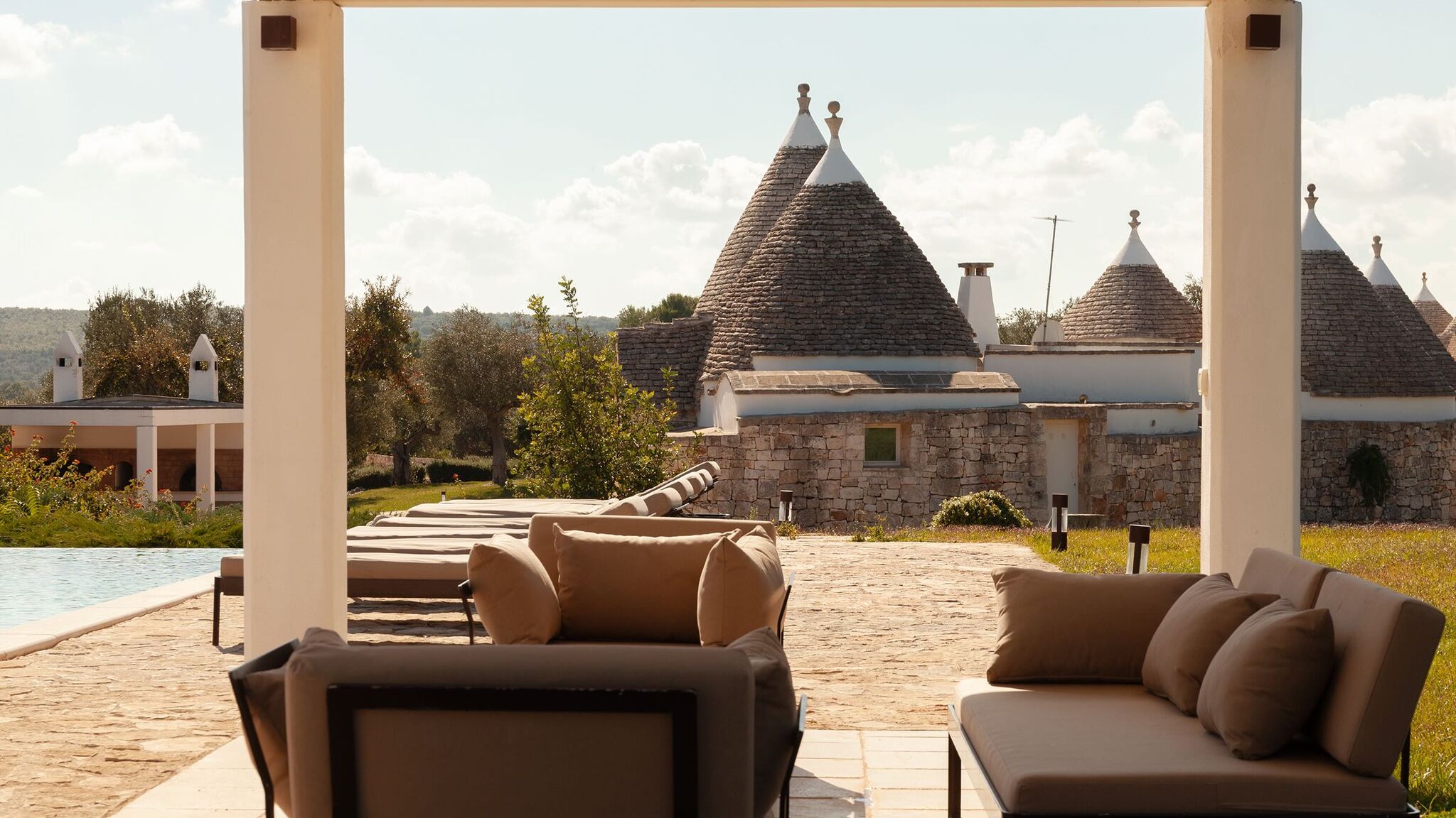 Italianway Ceglie Messapica Trullo Alloro by Elite Villas