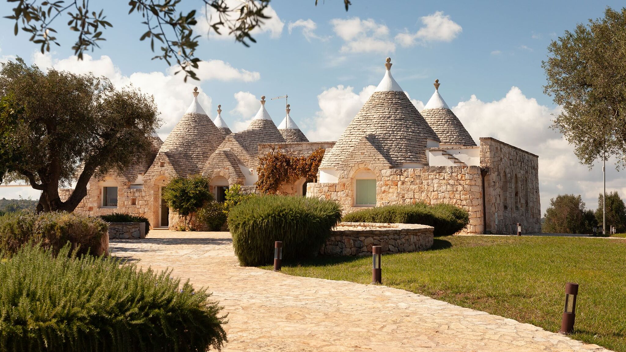 Italianway Ceglie Messapica Trullo Alloro by Elite Villas