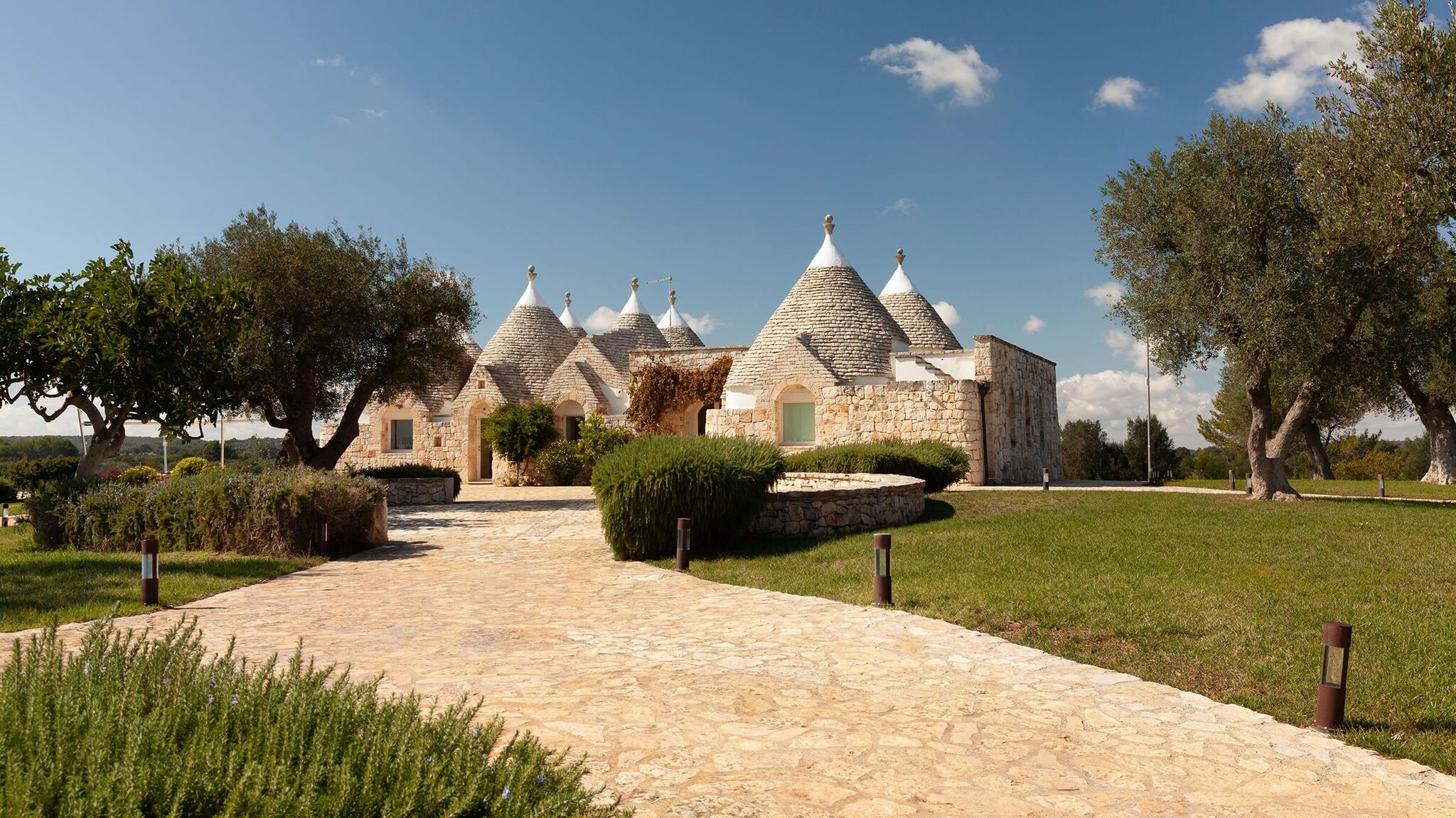 Italianway Ceglie Messapica Trullo Alloro by Elite Villas