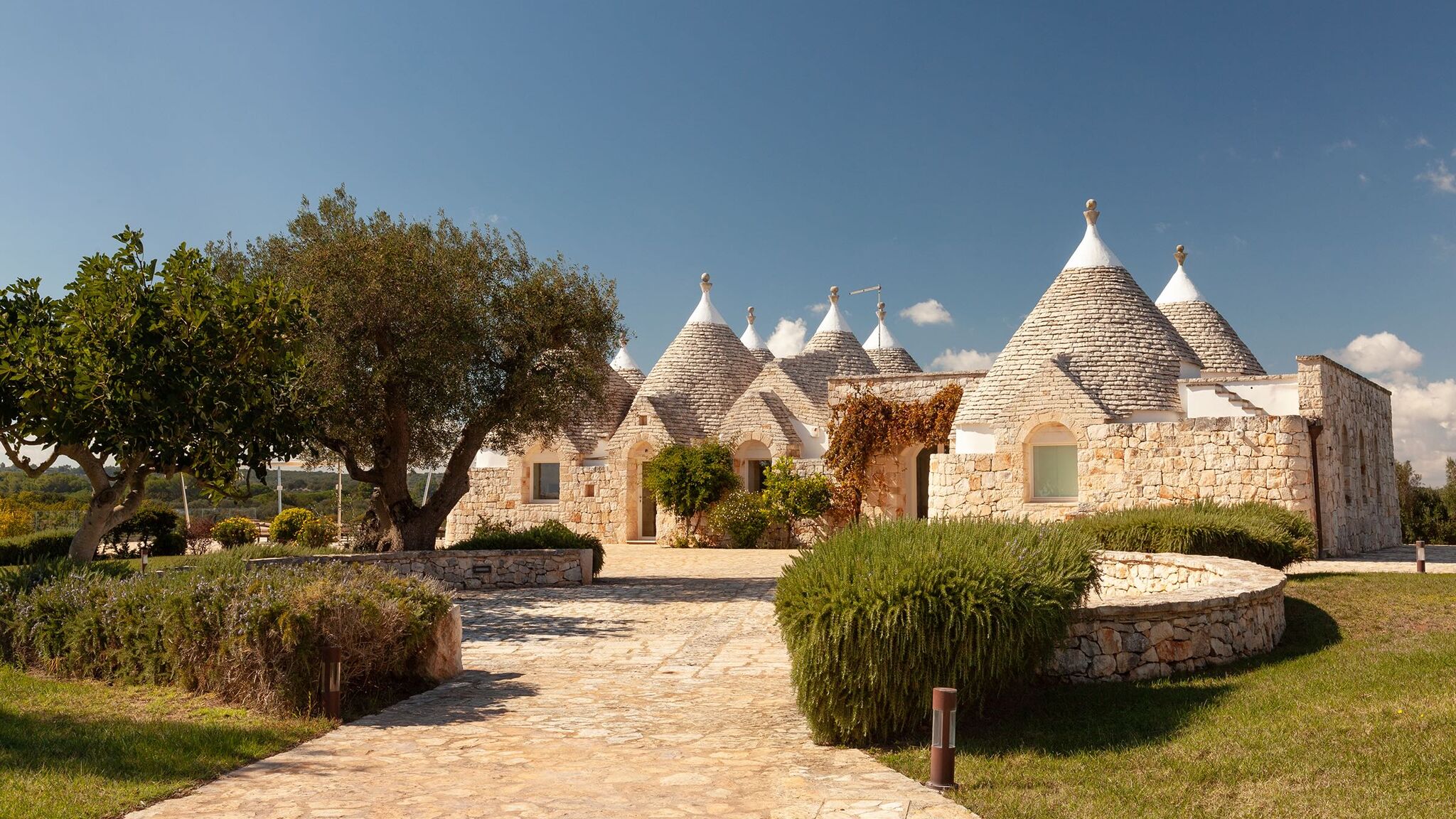 Italianway Ceglie Messapica Trullo Alloro by Elite Villas