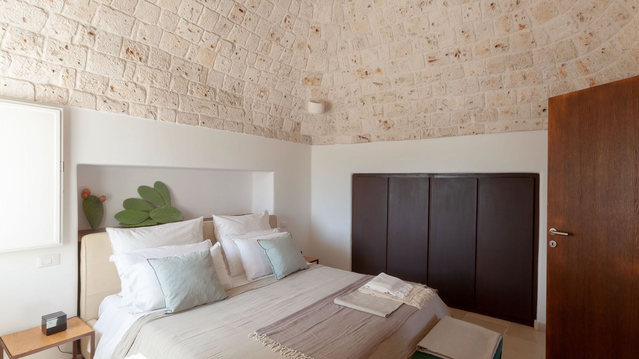 Italianway Ceglie Messapica Trullo Alloro by Elite Villas