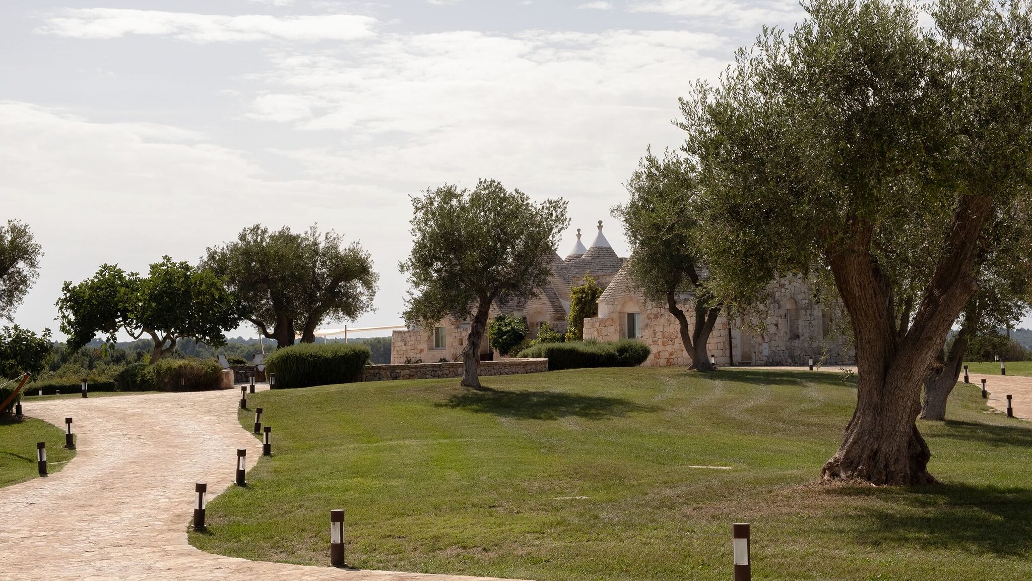 Italianway Ceglie Messapica Trullo Alloro by Elite Villas