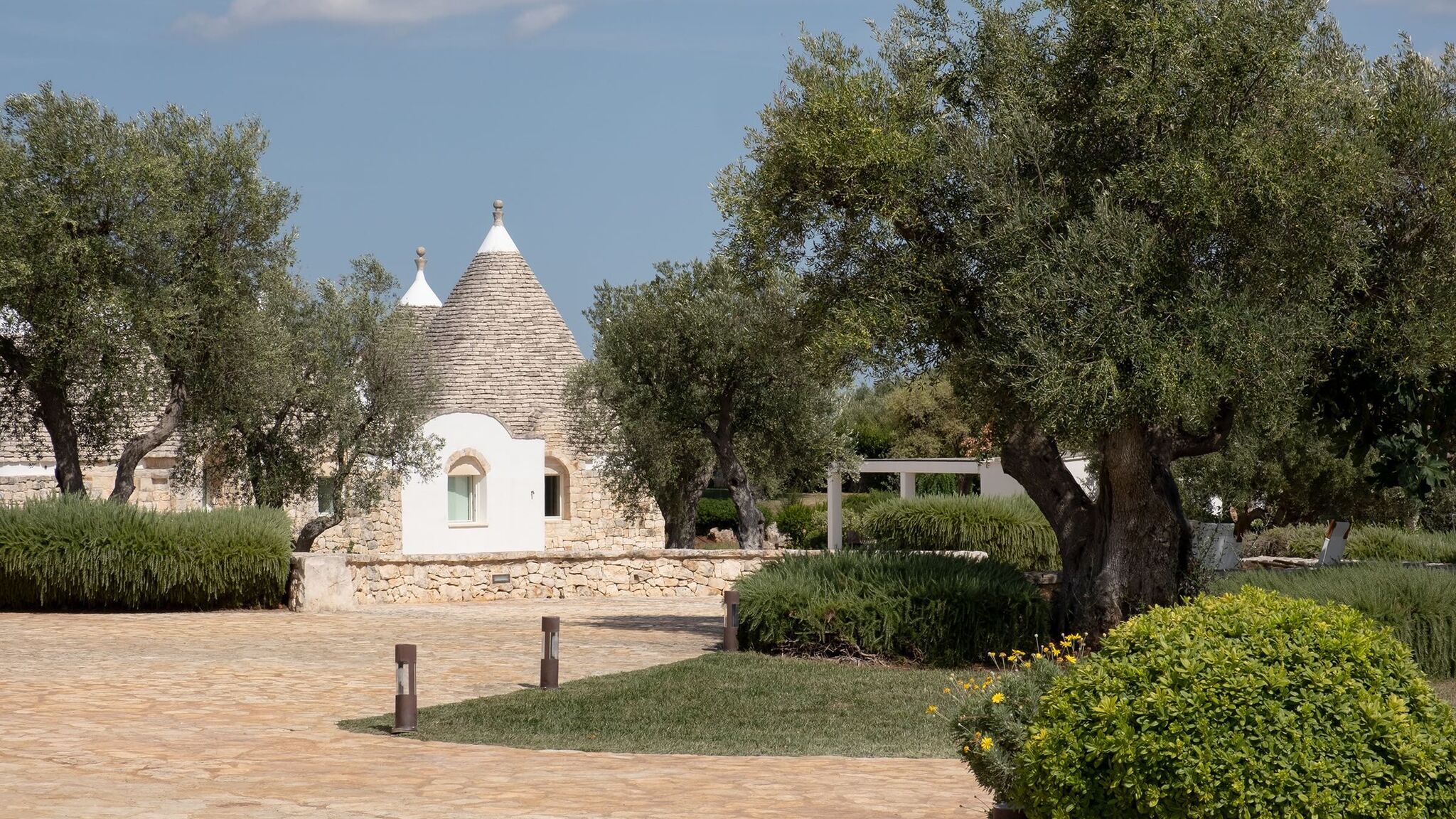 Italianway Ceglie Messapica Trullo Alloro by Elite Villas
