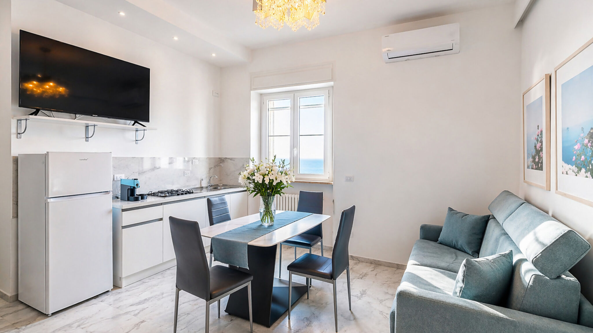 Symphonya Luxury Holiday Rentals Gallipoli On the Sea Apartment