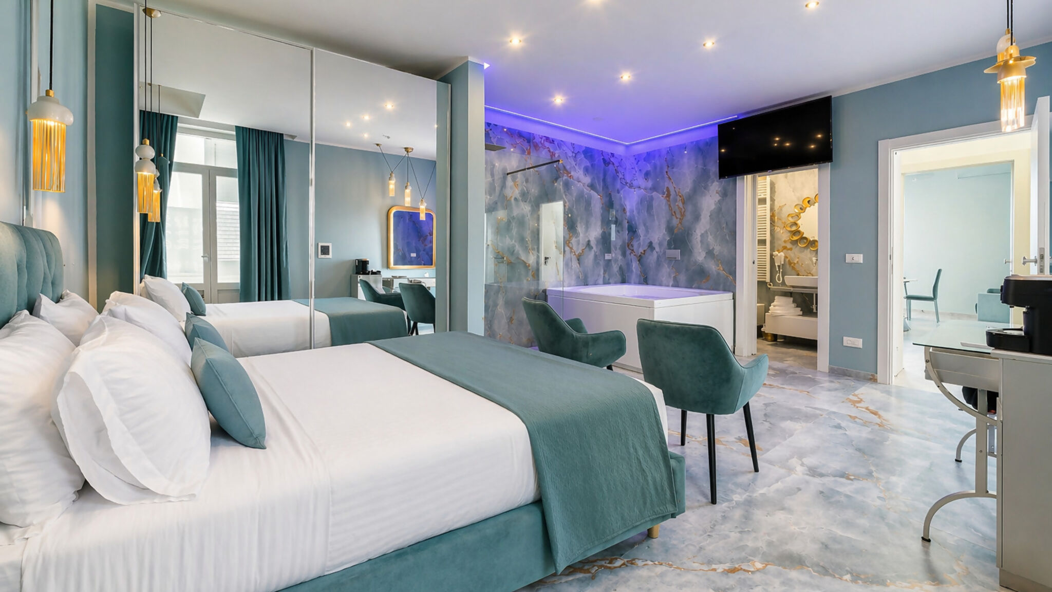 Italianway Gallipoli Suite Acquamarine by Symphonya Luxury Rentals