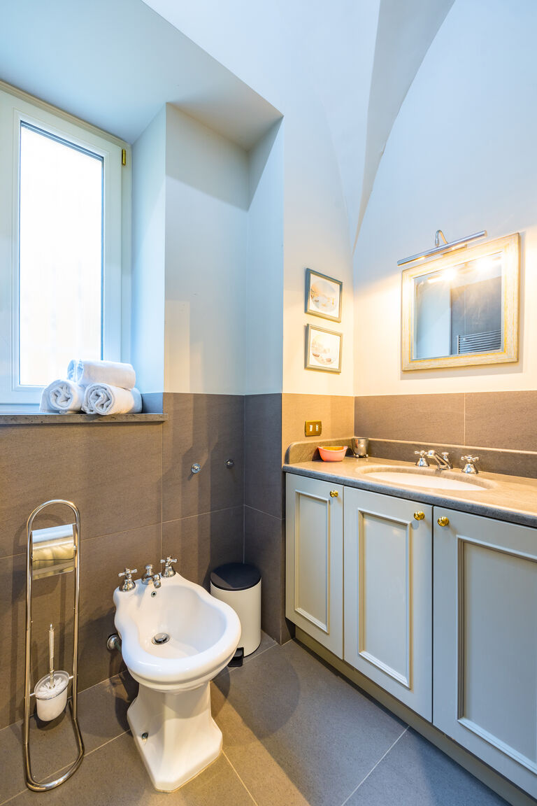 Napoliapartments.it Napoli Chiaia Liberty 156
