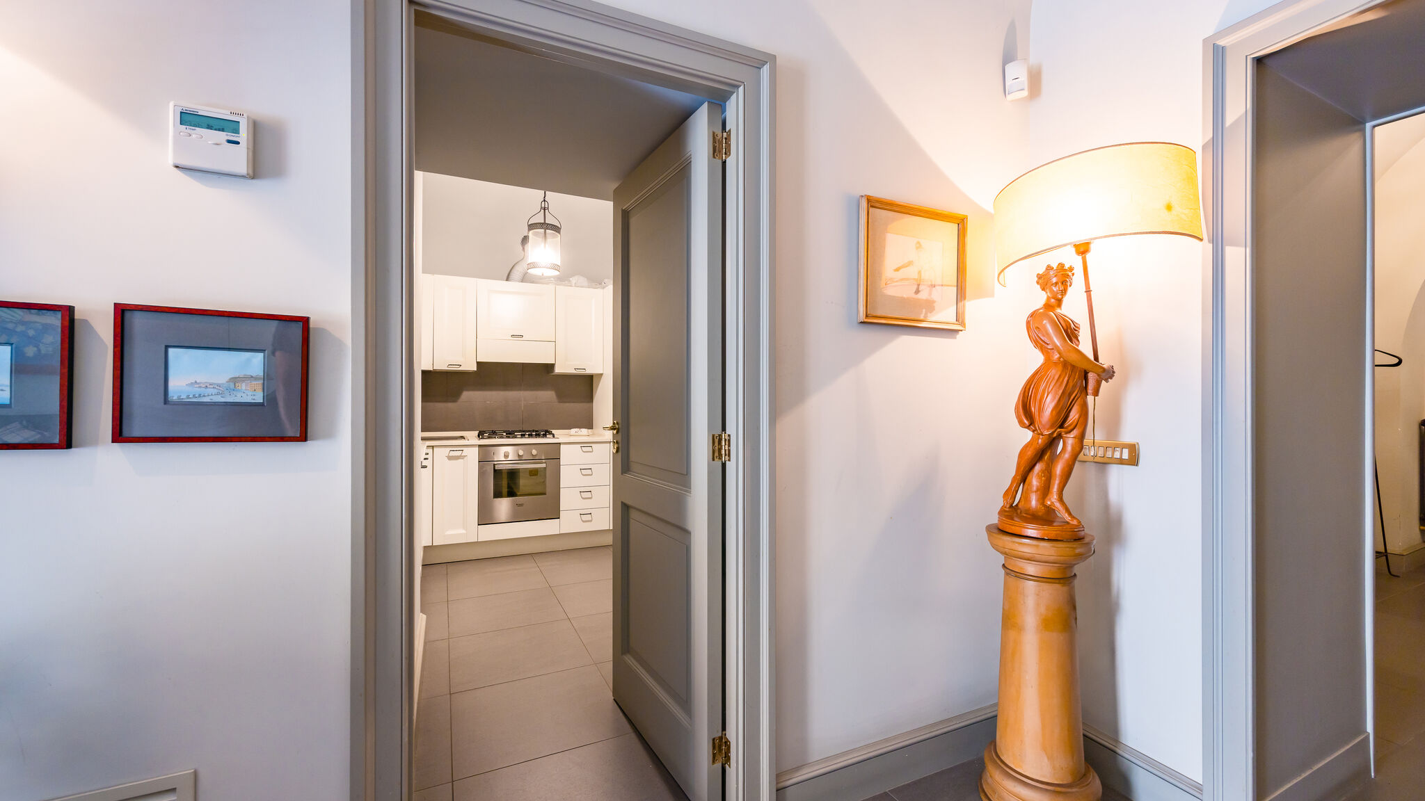 Napoliapartments.it Napoli Chiaia Liberty 156