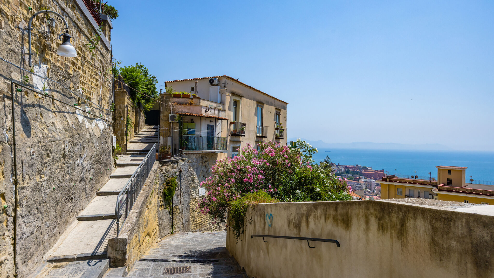 Italianway Napoli Petraio Iconic Terrace on the gulf