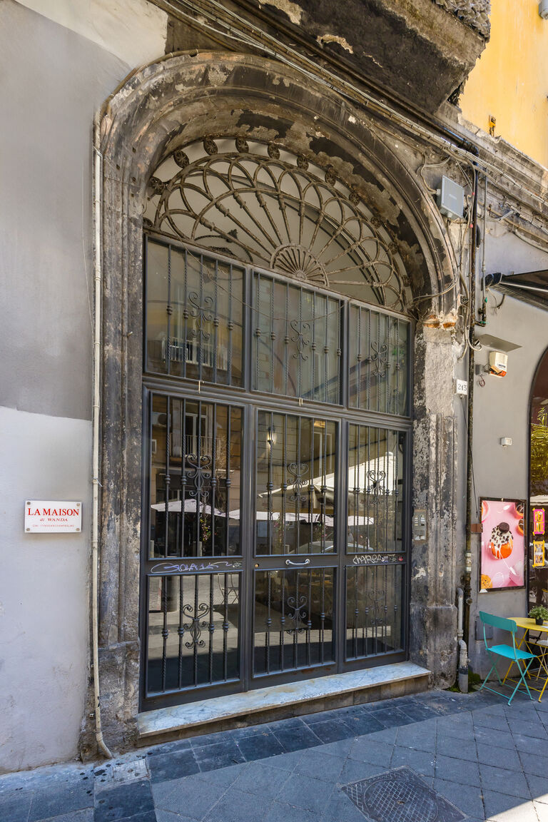 Italianway Napoli La Maison di Wanda - Camera Tripla "Wanda"