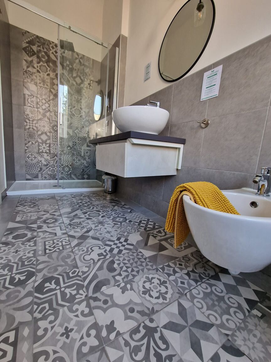 Italianway Seregno 4-Corte del Fuin Camera Grigio Perla 