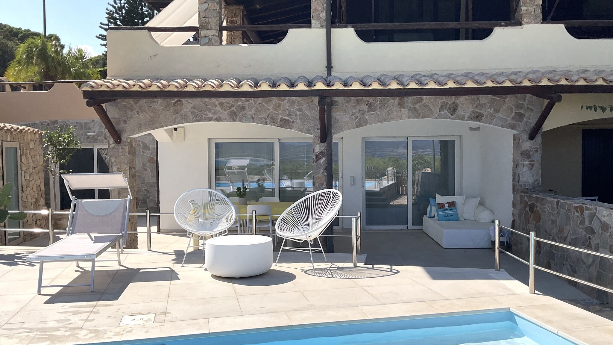 Italianway Sant'Anna Arresi Sarri 12 Suite, Private Pool&SeaView, Adult only