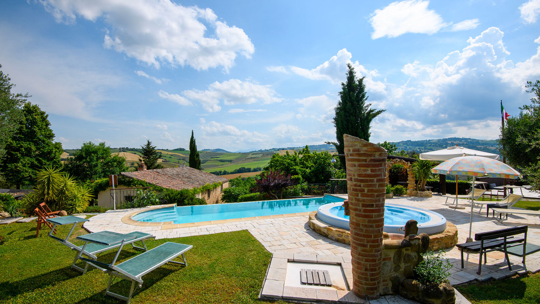 Italianway Terre Roveresche Villa Valgiorgia 9