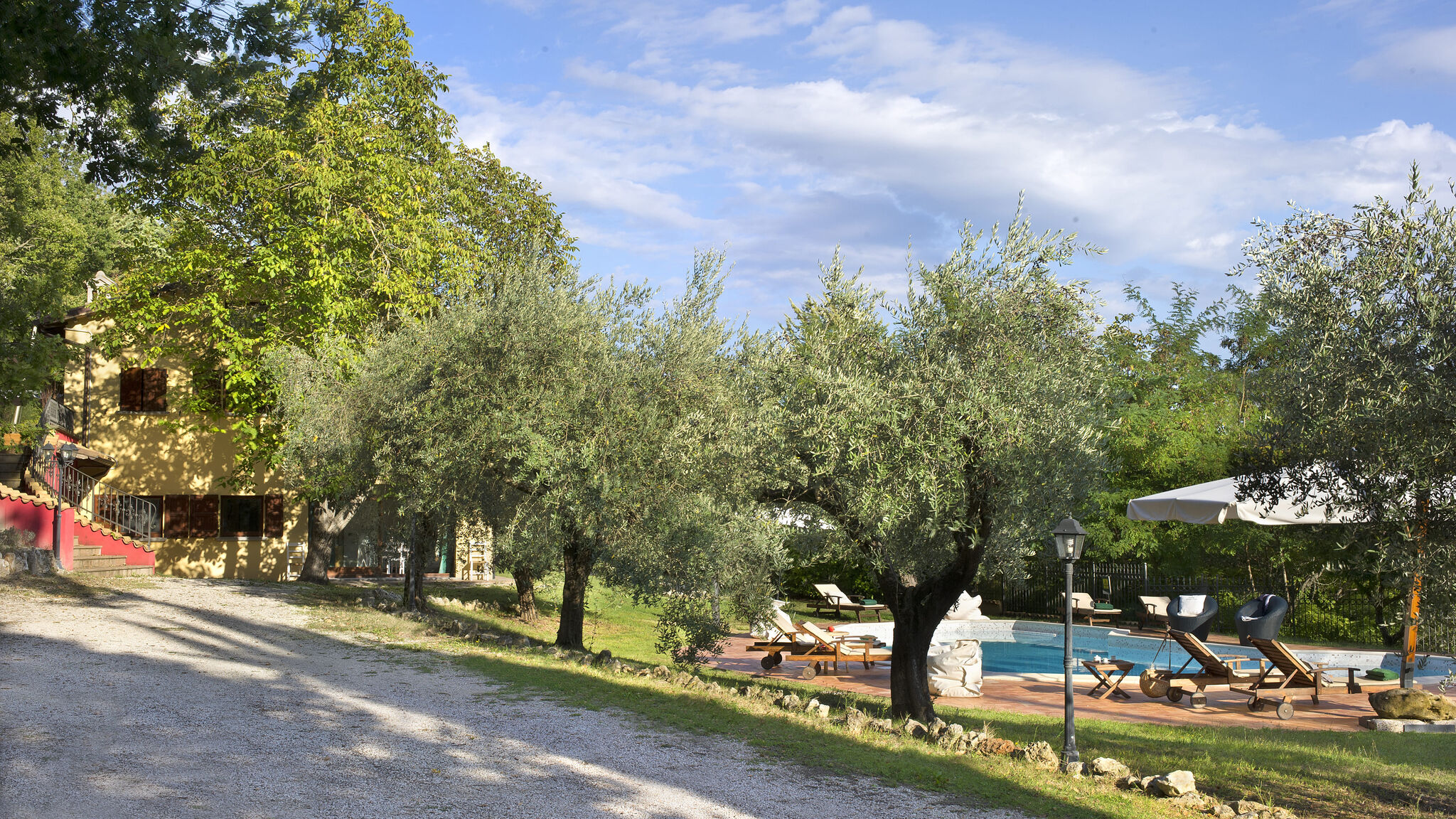Italianway Acqualagna Casale degli Ulivi 8+2