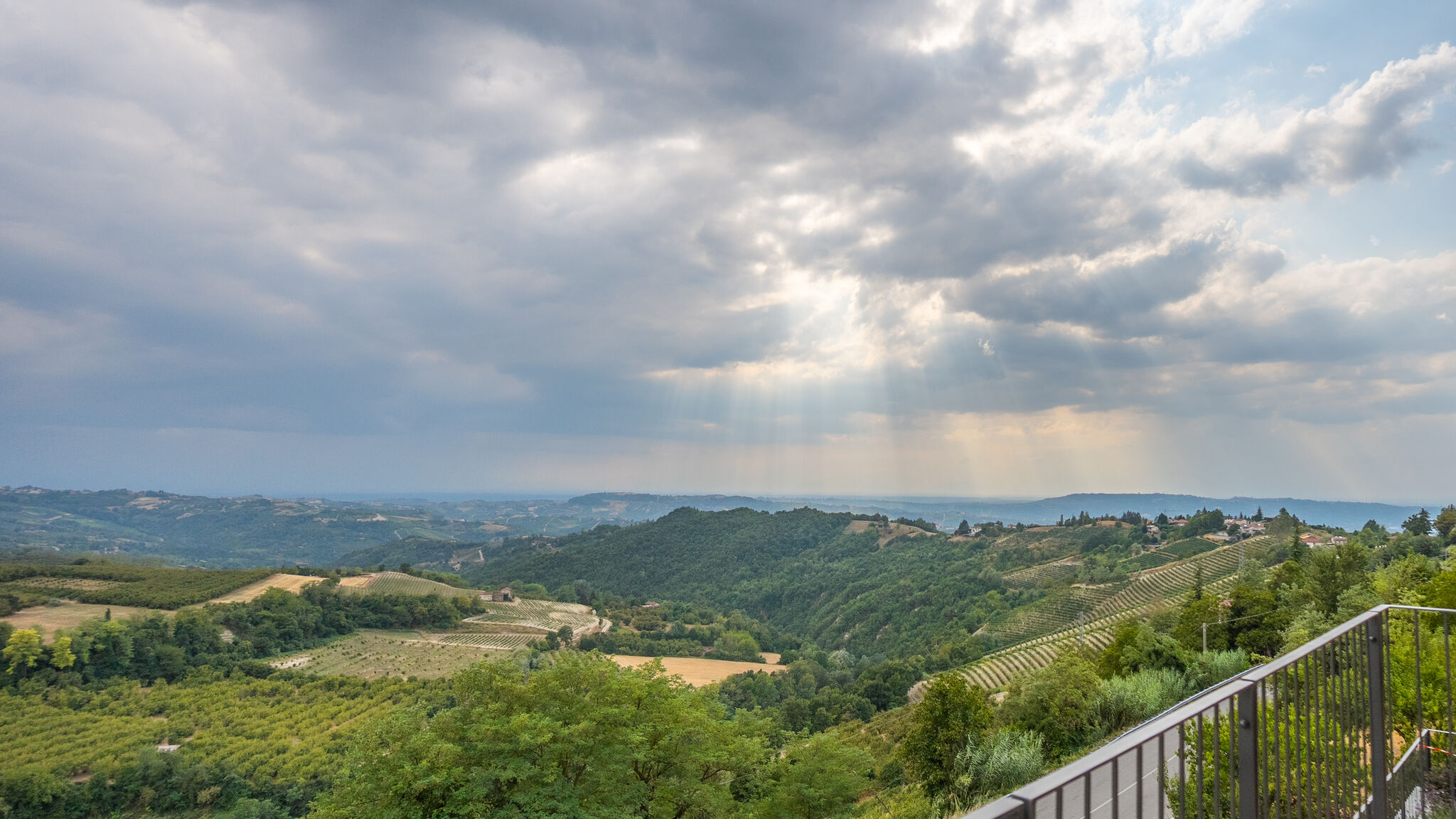 Italianway Rodello Valgaia Suites - Alba