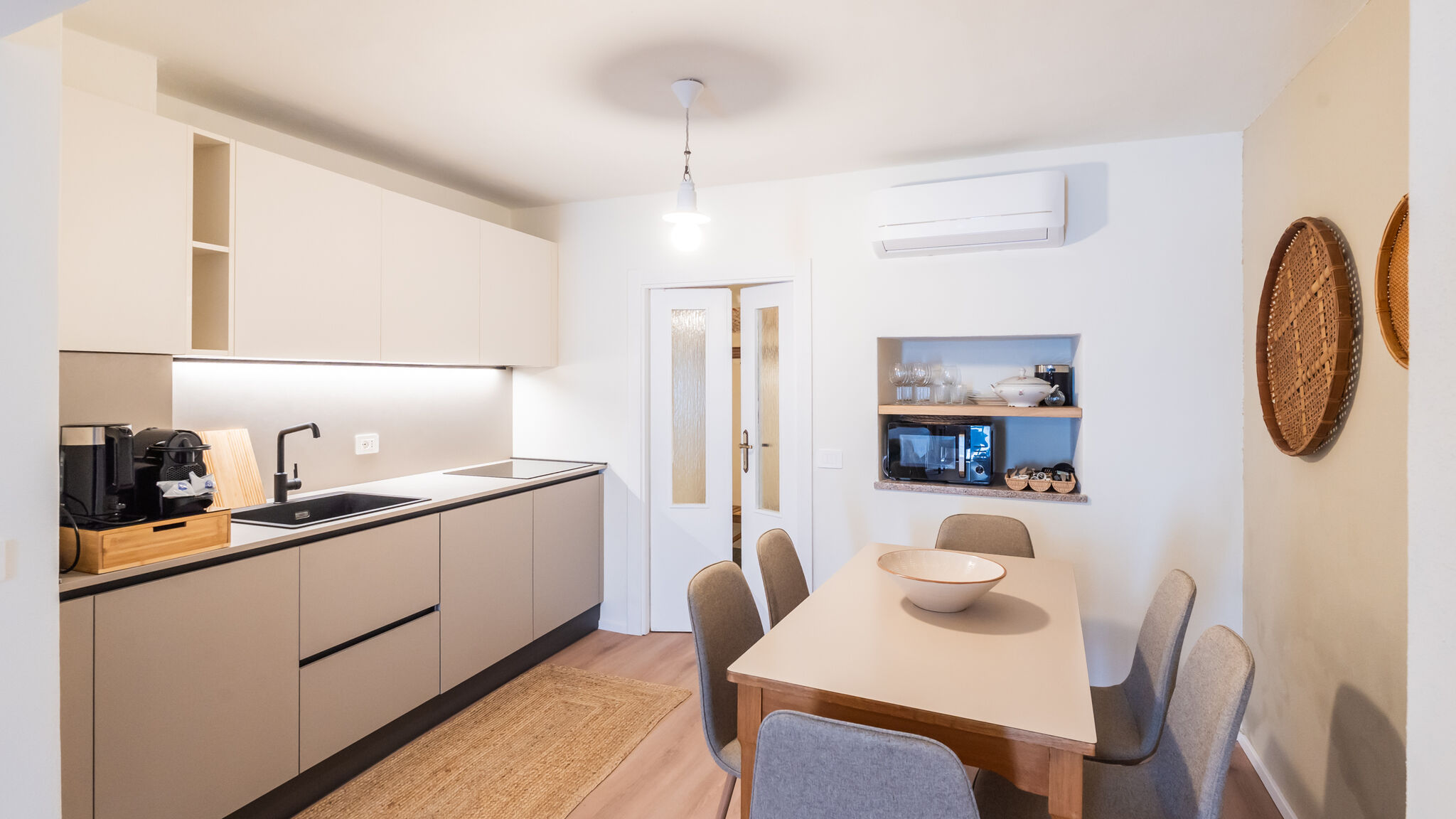 Italianway Carate Urio Al Molo by Rent All Como