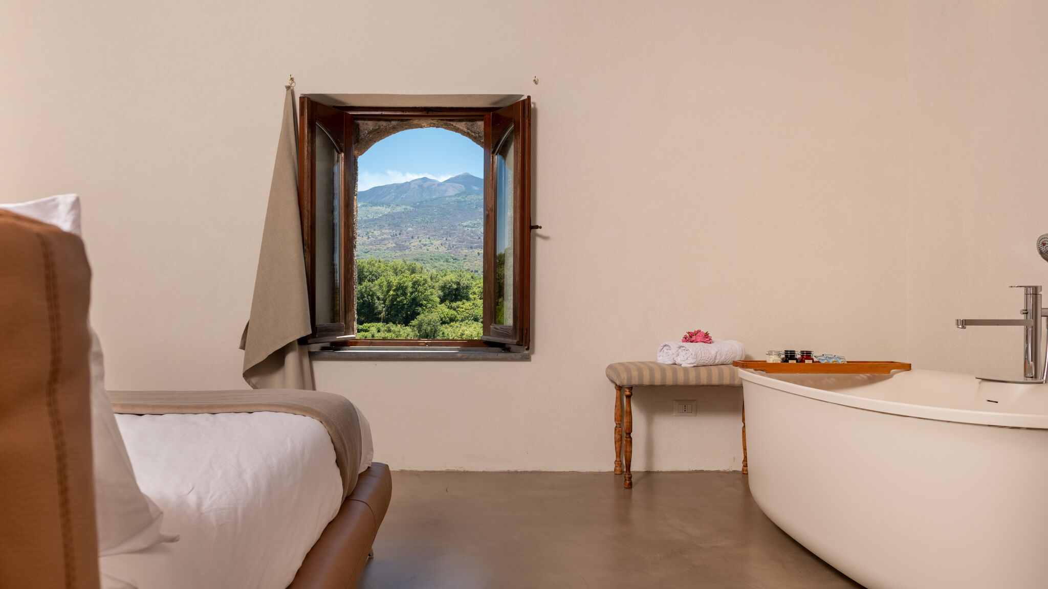 Italianway Castiglione di Sicilia Villa Terre Normanne 16