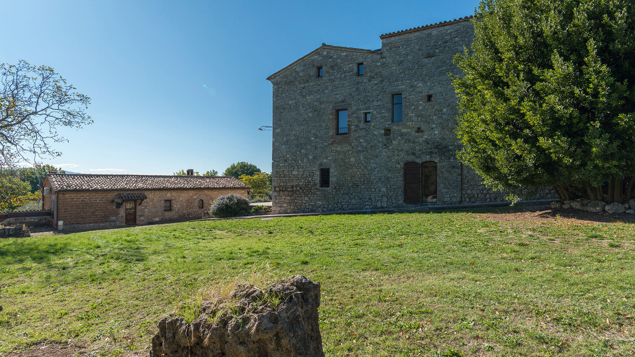 Italianway Massa Martana Santa Illuminata 20