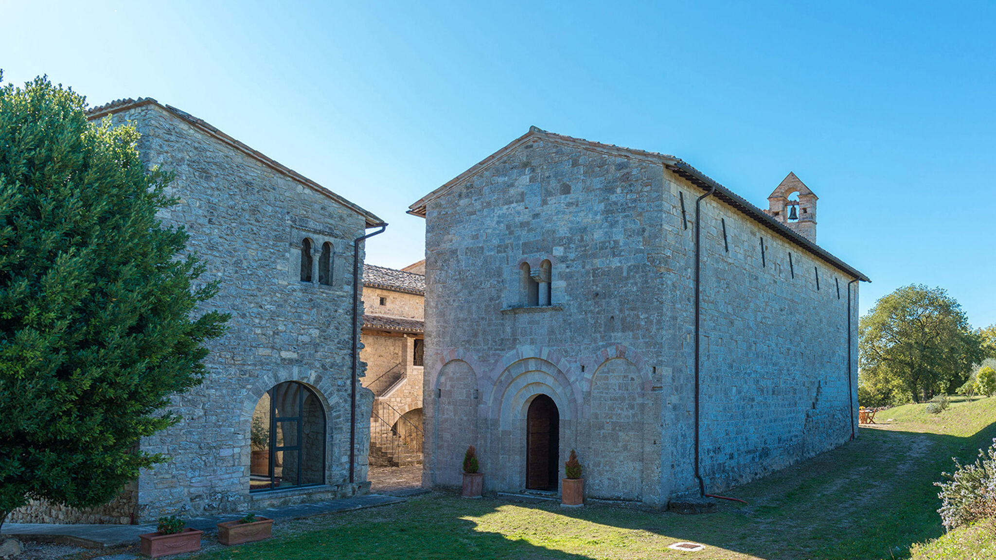 Italianway Massa Martana Santa Illuminata 20