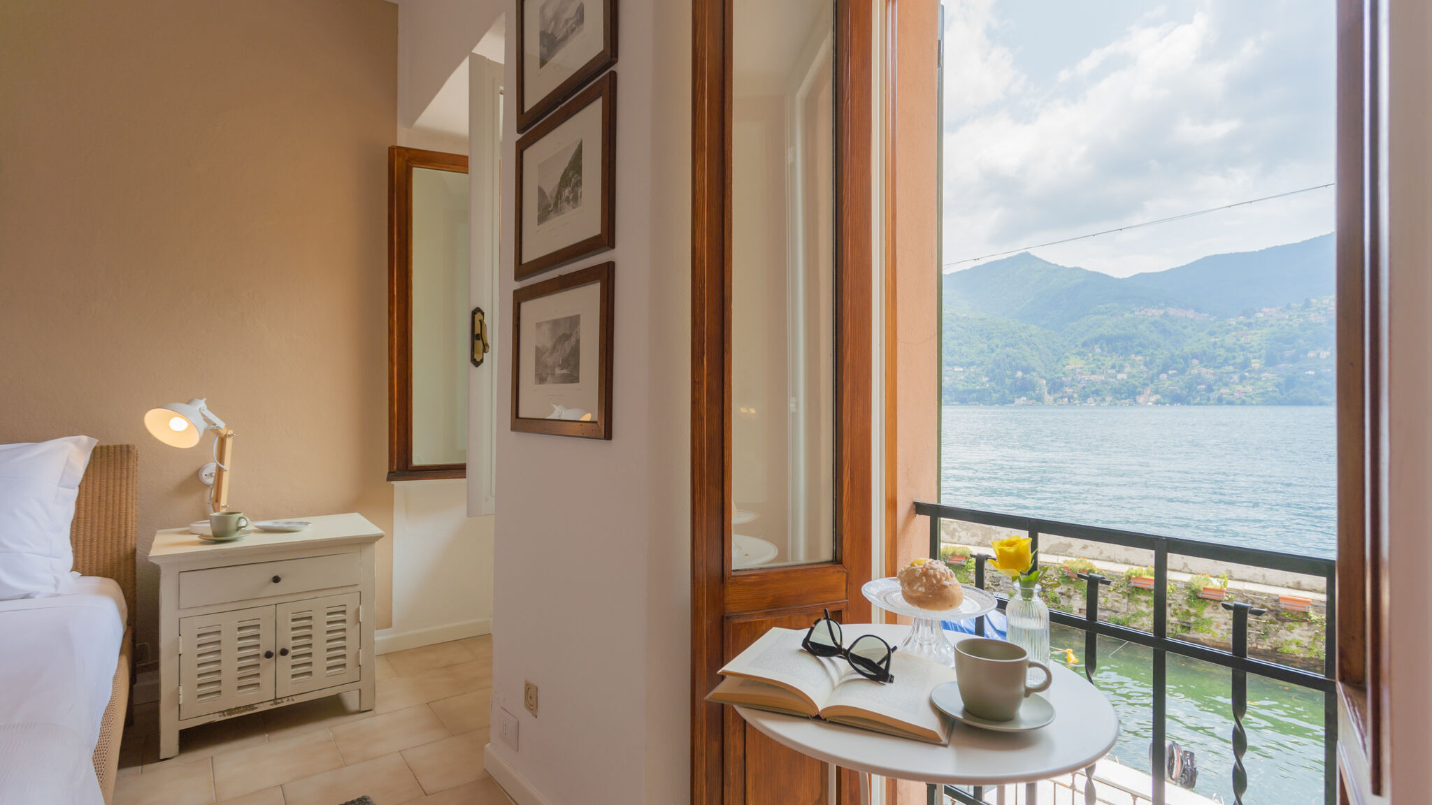Italianway Carate Urio Il Porticciolo & Al Molo Apartments