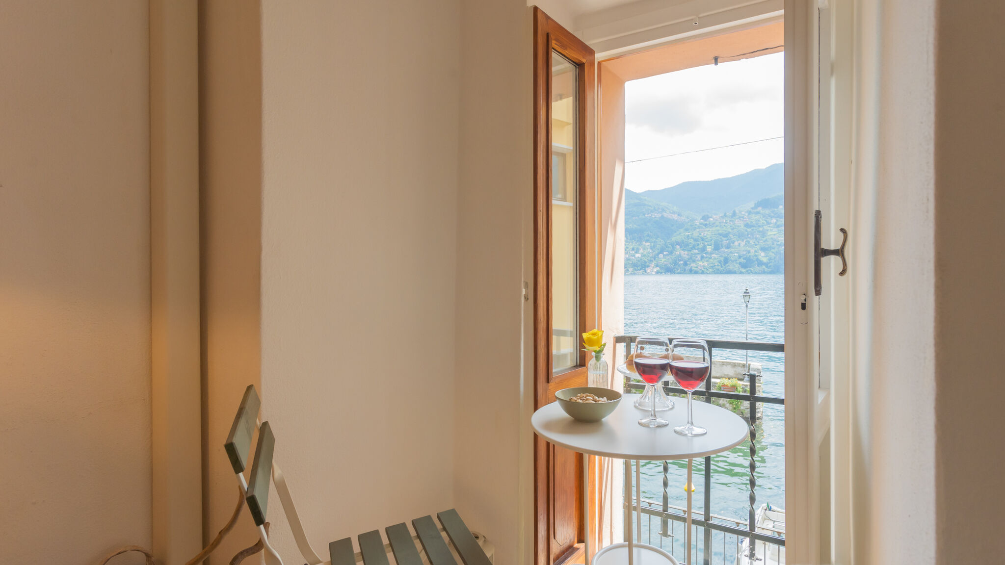 Italianway Carate Urio Il Porticciolo & Al Molo Apartments