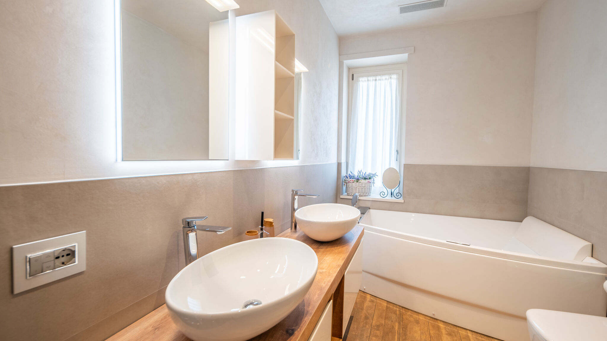 Italianway Alba Luxury Apartment - Coppino 9