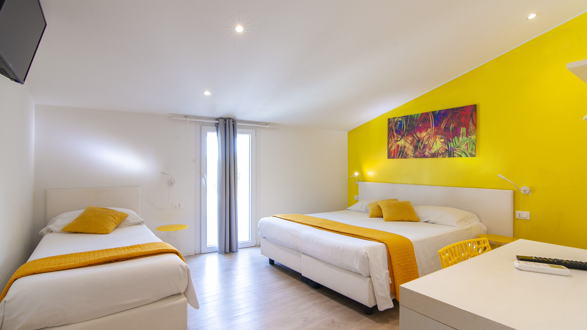 Italianway Verona Kedimore - Yellow Room