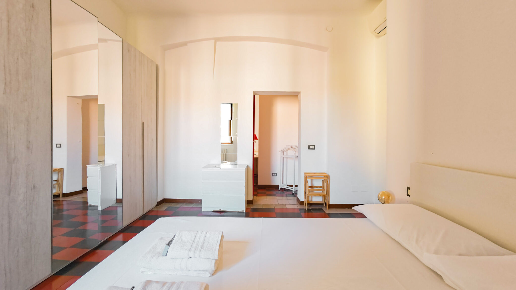 Italianway Milano SANGOTTARDO15 Live the Navigli by Hospity