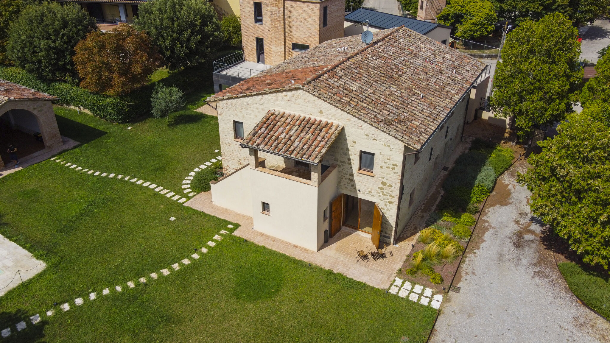 Italianway Deruta Agriturismo Borgo Re - Intero Casale