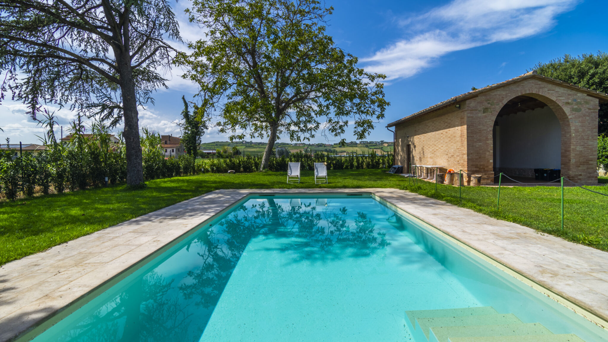 Italianway Deruta Agriturismo Borgo Re - Intero Casale