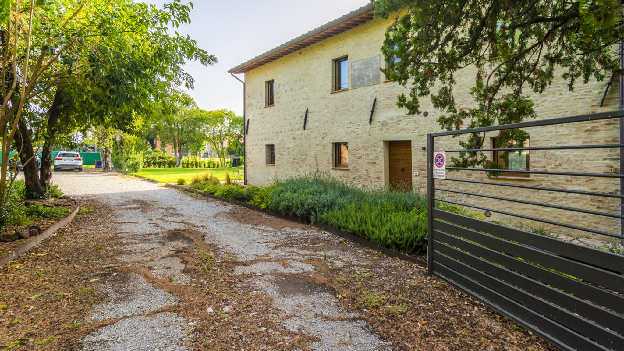 Italianway Deruta Agriturismo Borgo Re - Intero Casale